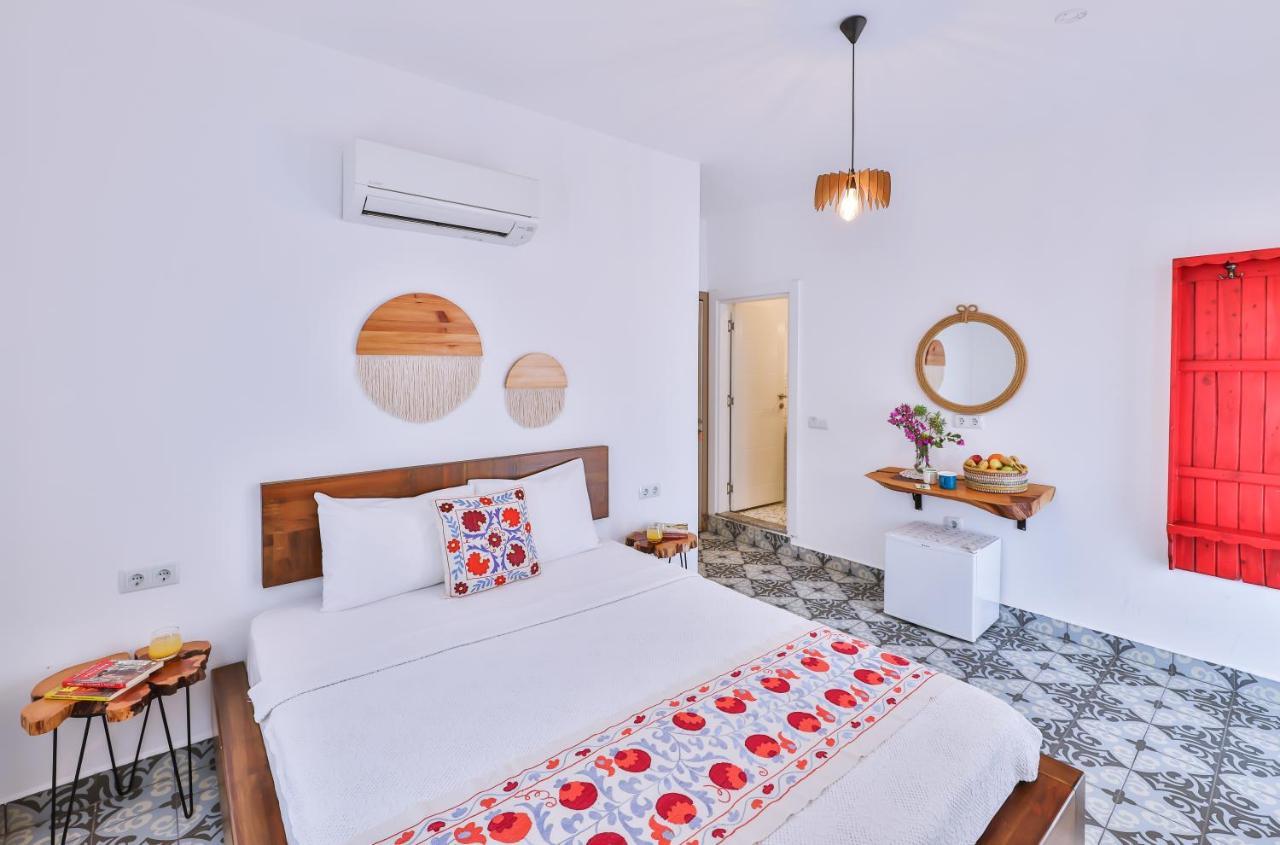 Dantel Butik Ev Pansiyon Kaş Buitenkant foto