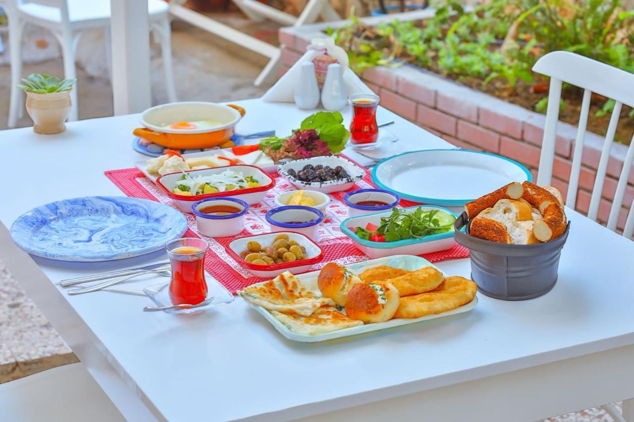 Dantel Butik Ev Pansiyon Kaş Buitenkant foto